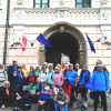 Przed zamkiem w Niepołomicach